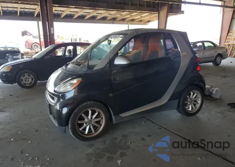 2008 Smart Fortwo Passion из США, поврежденный, VIN WMEEK31X08K180322